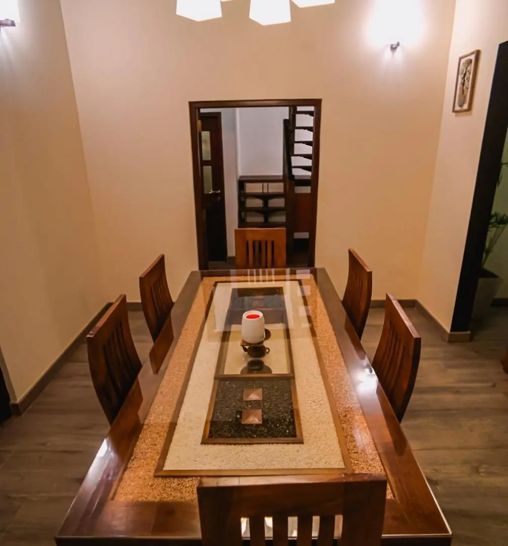 بيت ضيافة Relaxvilla نيجومبو